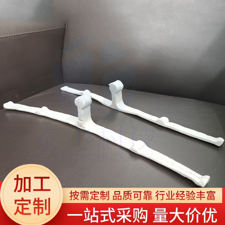 飛機仔